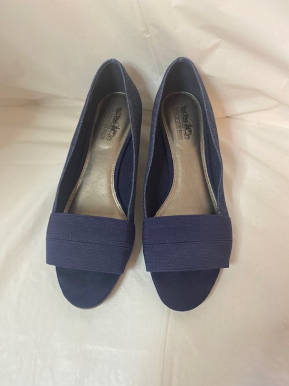 Coach and Four Blue Denim Peep-Toe Low Wedge Shoes, Women's size 7.5